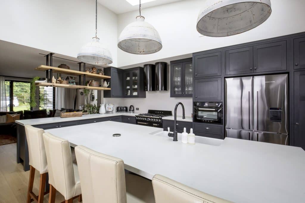 Contrasting kitchen renovation in black and white