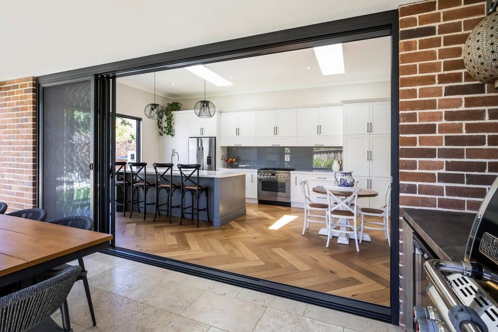 Beautiful kitchen renovation in earth tones